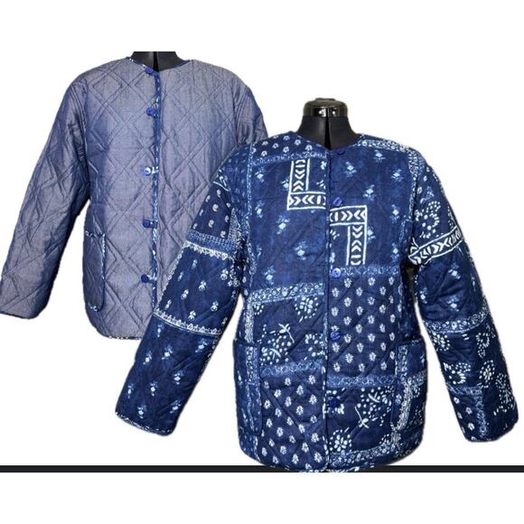 NWT Frnch Small Reversible Quilt Blue Cottage Button Padded Pocket Chore Jacket - Picture 1 of 12